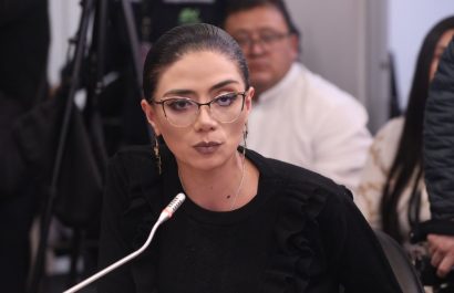 Polémica en Revolución Ciudadana La asambleísta Jhajaira Urresta anuncia su separación de RC y Luisa González le responde. (X).