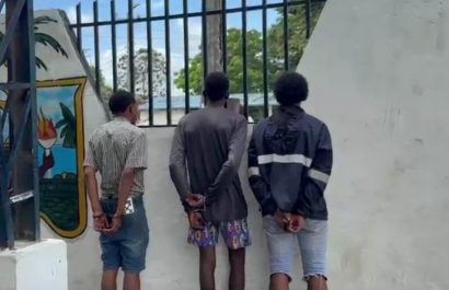 Policía detiene a presuntos implicados en crimen en Esmeraldas