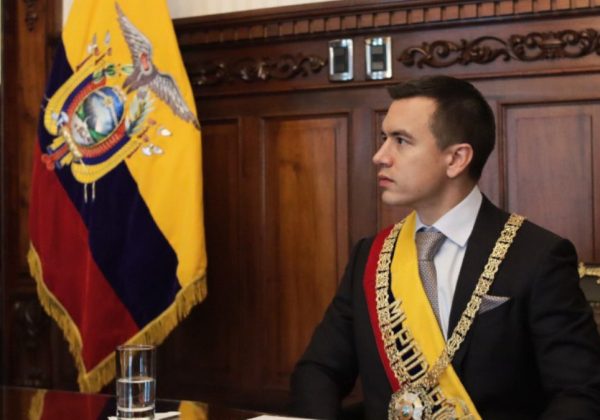 ¿Puede Daniel Noboa postularse para un segundo mandato presidencial completo en Ecuador, según la Constitución