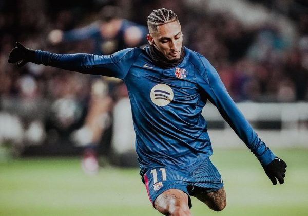 Raphinha prolonga su vínculo con el Barcelona hasta junio de 2028