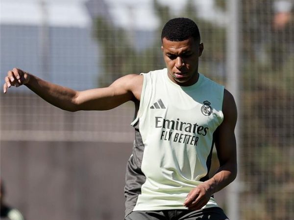 Real Madrid entrena sin Mbappé y Carvajal para enfrentar a Pachuca