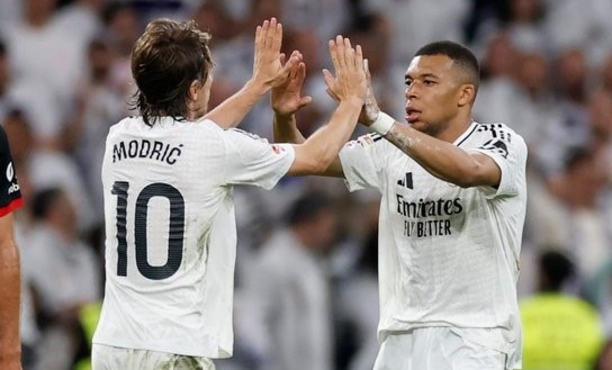 Real Madrid remonta 2-1 ante Mallorca y aplaza el título del FC Barcelona