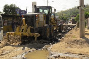 Los trabajos en la calle 21 de Diciembre iniciaron este martes 13 de mayo.