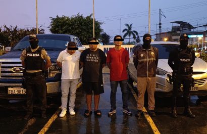 ¡Rescate en carretera! Policía libera a víctima de secuestro y detiene a tres sospechosos