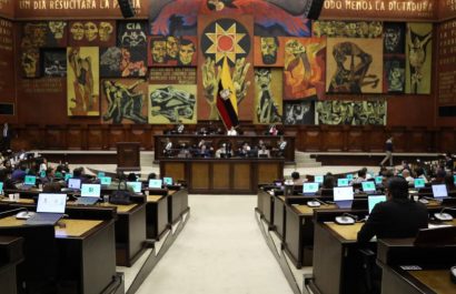 Revolución Ciudadana: RC se debilita en la Asamblea Nacional con dos legisladores menos. (Asamblea Nacional).
