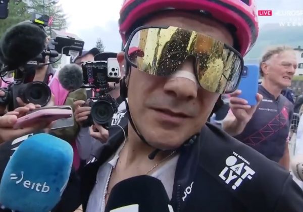 Richard Carapaz sobre Simon Yates en el Giro de Italia Ha ganado el más inteligente