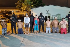 Operativo deja siete detenidos e incautación de droga.