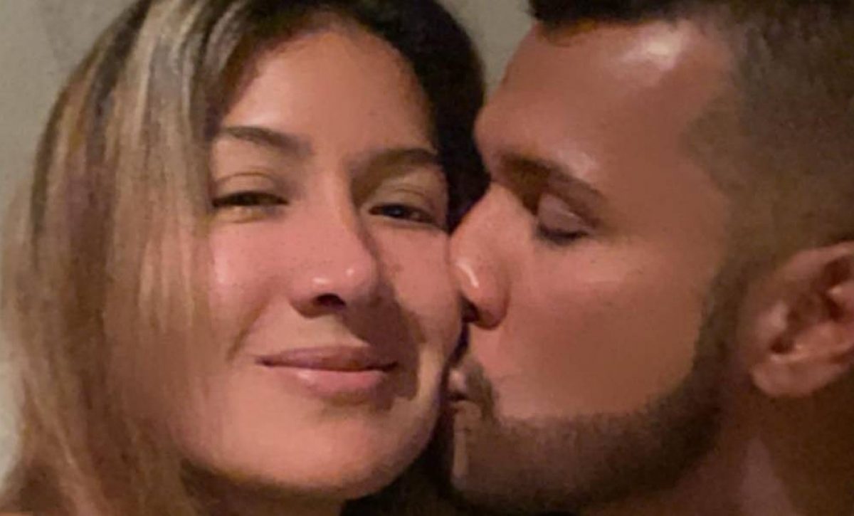 Samara Rivera junto a su esposo Jorge Luis Zambrano cuando estaba en vida.