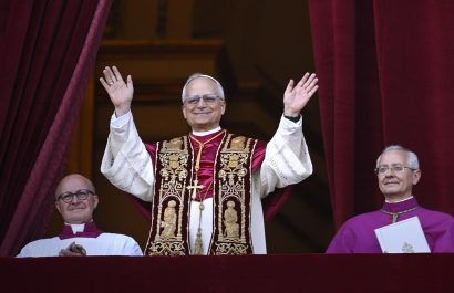 ¿Se distancia de la comunidad LGBTI?: El papa León XIV define a la familia como la unión "entre hombre y mujer"