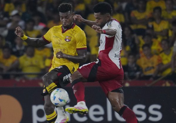 Segundo Castillo respalda a Vallecilla tras derrota de Barcelona en Copa Libertadores