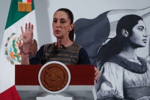 Sheinbaum rechaza incursión de policías mexicanos en territorio guatemalteco.
