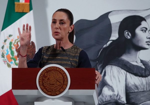 Sheinbaum rechaza incursión de policías mexicanos en territorio guatemalteco.