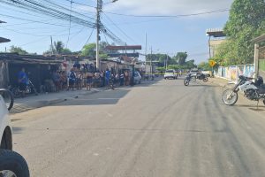 Sicariato en Portoviejo Joven de 19 años es asesinado en el portal de una vivienda