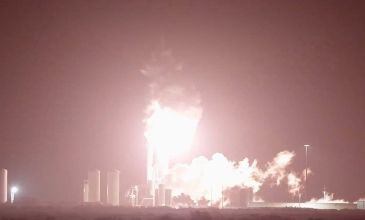 Starship explota en los preparativos para el décimo vuelo de prueba