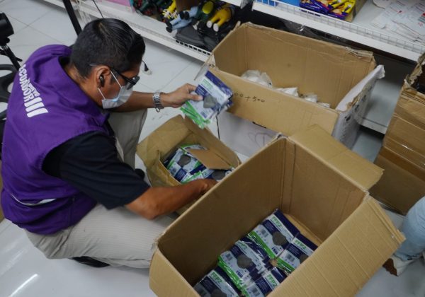 Superintendencia alerta sobre especulación en mascarillas y medicamentos en Ecuador