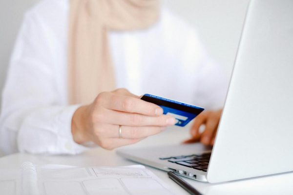 Superintendencia de Bancos de Ecuador investiga fallas en servicios digitales de tres entidades financieras