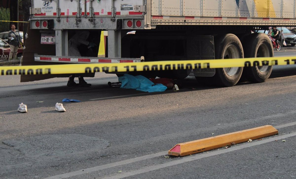 Trágico accidente en la carretera Cuacnopalan-Oaxaca deja 21 muertos y múltiples heridos en Puebla