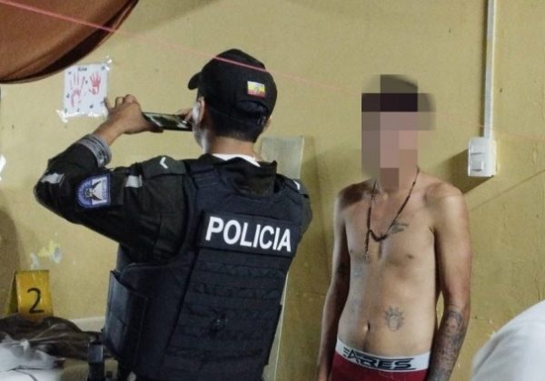 Tres personas están a órdenes de las autoridades por su presunta implicación en el asesinato de un militar de la Armada del Ecuador.