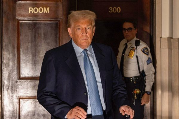 Tribunal Supremo permite a Trump cancelar programa migratorio para medio millón de personas