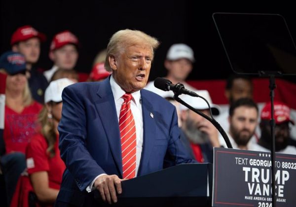 Trump Invita a Mohamed bin Zayed a la Casa Blanca y Anuncia Millonarios Acuerdos