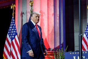 Trump anuncia aranceles del 100% para chips y semiconductores importados