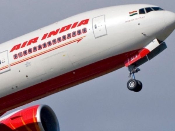 Un informe preliminar de los investigadores reveló que un corte inesperado en el suministro de combustible provocó el accidente de un avión de Air India.