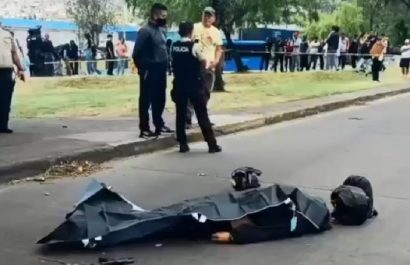 Un servidor policial abatió a un presunto delincuente en el sector de Quitumbe, al sur de Quito, tras frustrar un asalto en curso.