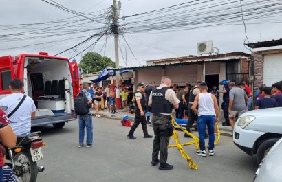 Una balacera en un taller de motos en el barrio El Paraíso, parroquia Los Esteros, dejó un hombre fallecido y varios heridos.