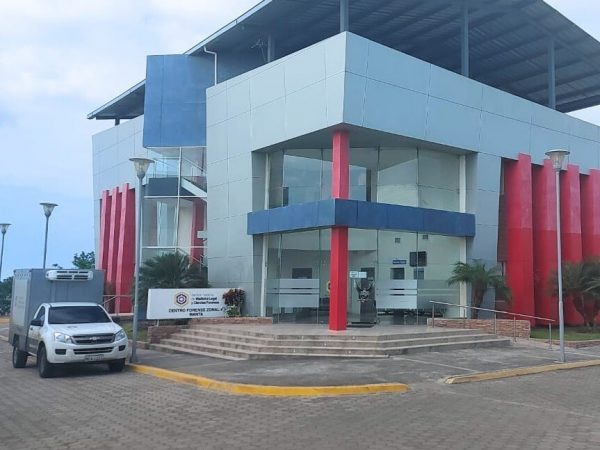 Una mujer extranjera, haitiana-canadiense, de 67 años, fue asesinada dentro de una urbanización privada.