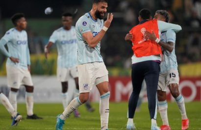 Universidad Católica suma $1,8 millones por avanzar a octavos de la Copa Sudamericana.