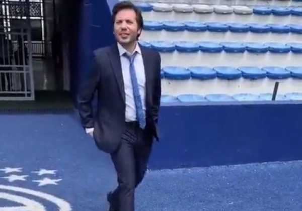 ¡Víctor Aráuz confiesa quién le pegó y por qué no respondió!