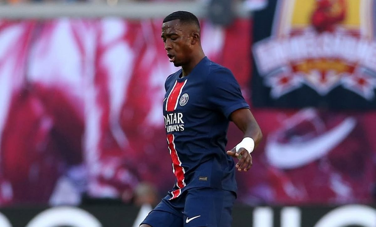 Willian Pacho, elegido la 'Sorpresa' de la Temporada 20242025 por la Ligue 1