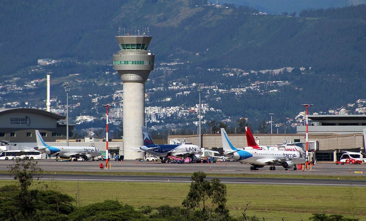 aeropuertos-ecuador-vuelos-domesticos-internacionales