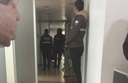agentes-de-la-policia-y-la-fiscalia-general-del-estado-allanaron-las-oficinas-del-consejo-de-participacion-ciudadana-y-control-social-cpccs-en-quito