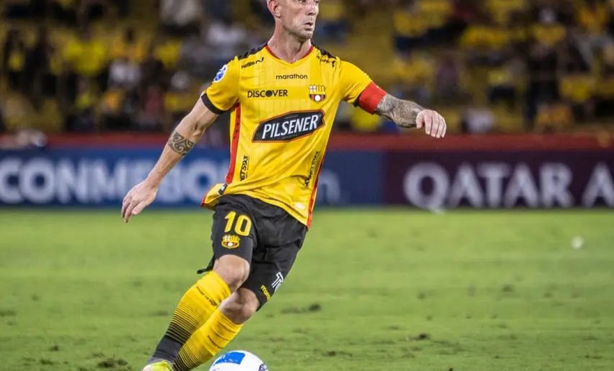 ahora-si-es-oficial-la-salida-del-volante-argentino-damian-kitu-diaz-de-barcelona-sporting-club-de-guayaquil