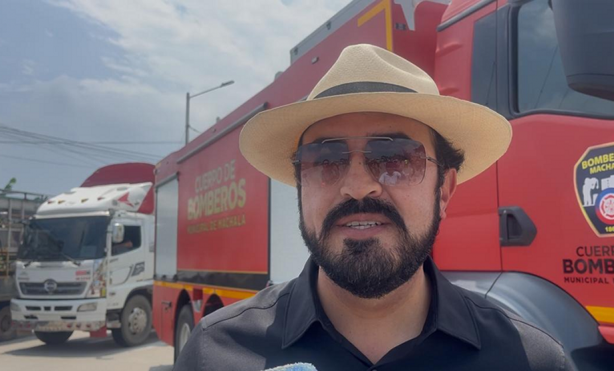 Alcalde de Nabón ileso en accidente múltiple en vía Santa Rosa–Machala que dejó un muerto