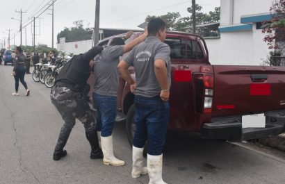 beatriz-benavides-comandante-de-la-subzona-de-policia-en-santo-domingo-informo-que-los-uniformados-trabajaran-en-tres-ejes