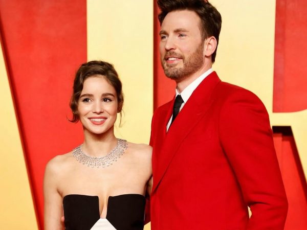 un-si-en-portugues-asi-fue-la-propuesta-de-matrimonio-de-chris-evans-a-alba-baptista