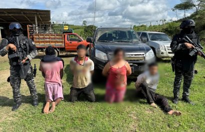 cinco-armas-de-fuego-y-dos-granadas-se-decomisaron-durante-el-operativo-donde-cayeron-abatidos-dos-presuntos-delincuentes