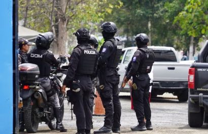 con-gran-presencia-policial-en-los-exterioresamanecio-la-penitenciaria-del-litoral-este-martes-12-de-noviembre-del-2024