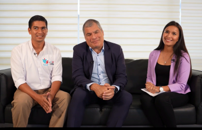 correa-mujer