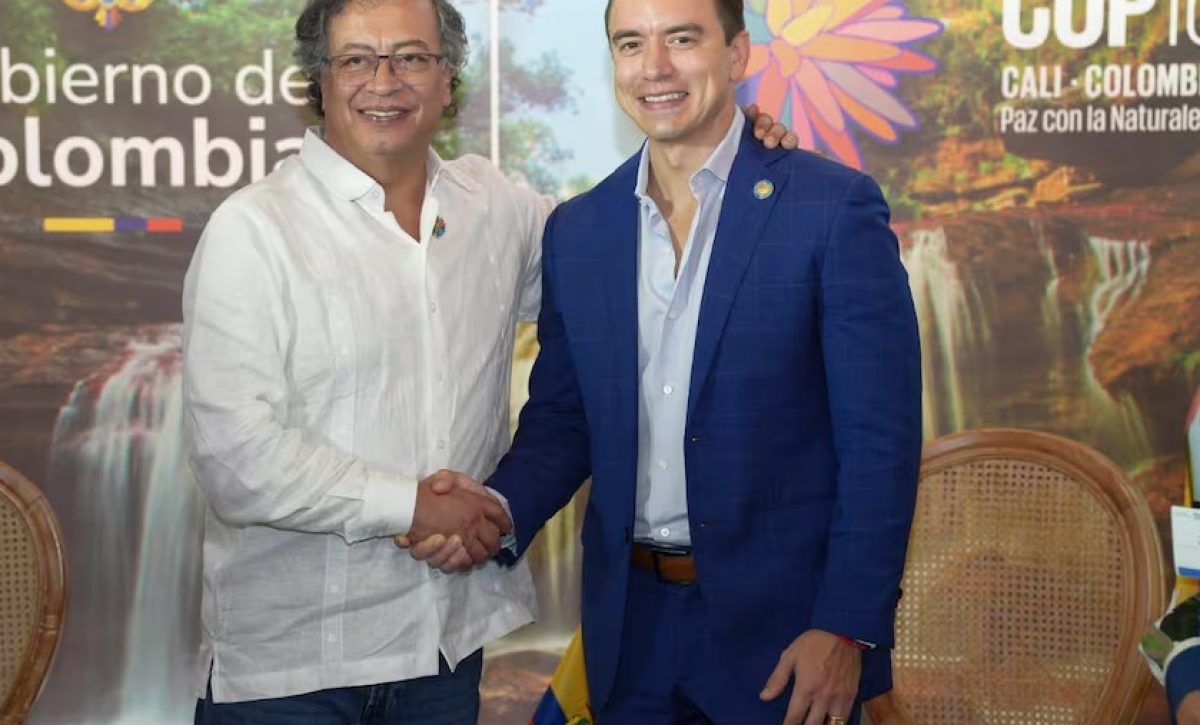 daniel-noboa-y-gustavo-petro-se-encontraron-en-galapagos-para-fortalecer-lazos-por-la-accion-climatica-entre-ecuador-y-colombia