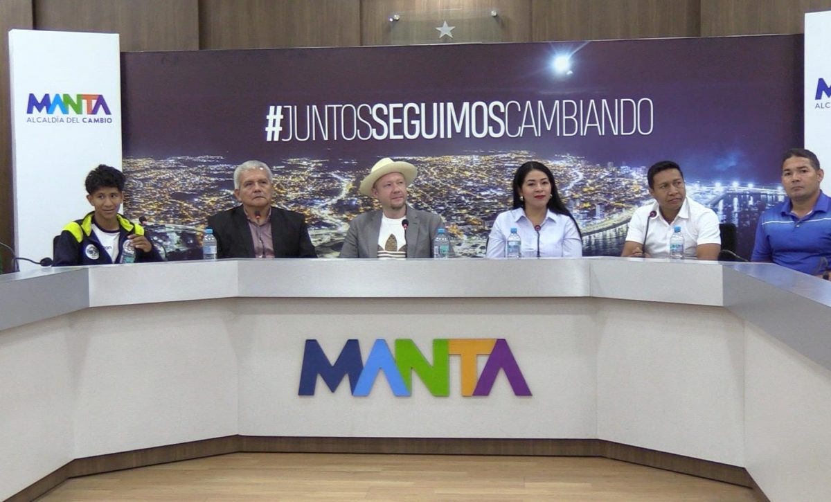 Manta se convierte en la capital del boxeo internacional