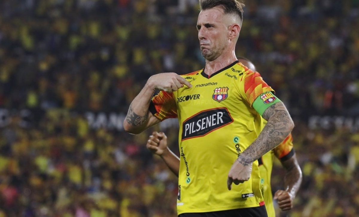 del-amor-al-odio-hay-un-solo-paso-y-quedo-demostrado-por-la-relacion-del-argentino-damian-diaz-y-su-exequipo-barcelona-sc