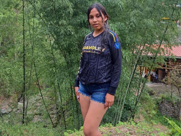 Adolescente desaparece en Santa Rosa y autoridades temen por su seguridad