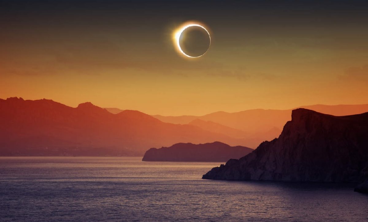 desde-las-islas-galapagos-en-el-pacifico-sur-sera-el-unico-lugar-de-ecuador-desde-donde-se-apreciara-el-eclipse-solar-anular