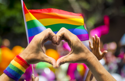 ¿Sabes qué se conmemora hoy? La historia detrás del Día Internacional del Orgullo