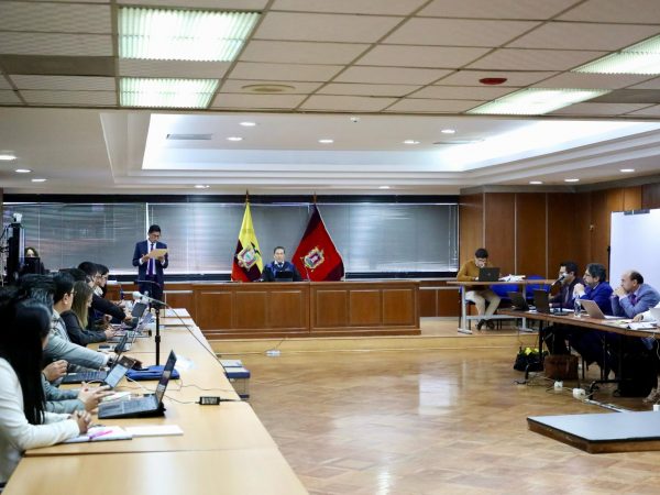 ecuador-caso-ligados-fiscalia-pide-arresto-domiciliario-y-grillete-para-eduardo-franco-y-otras-medidas-a-una-consejera-y-dos-exconsejeros-del-cpccs