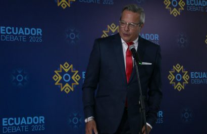 AMBIENTE INTERNO DEBATE PRESIDENCIAL 2025