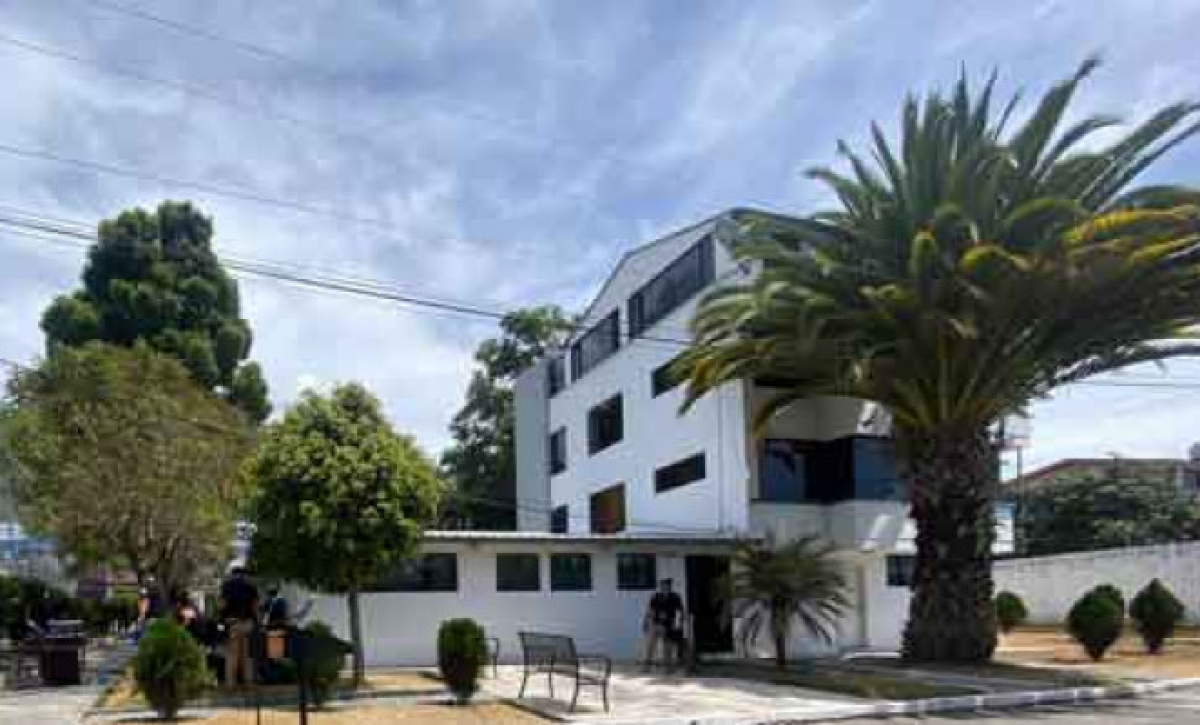 edificio-escuela-policia-quito